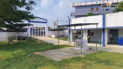अंबेडकर छात्रावास पहुंचे कपिल देव मांझी, छात्रों से की मुलाकात