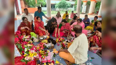 श्रद्धा और आस्था के साथ हुई मां विपत्तारिणी की पूजा, मंदिरों में उमड़ी श्रद्धालुओं की भीड़