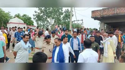 खेल मैदान में पंचायत सरकार भवन निर्माण को लेकर ग्रामीणों की आपत्ति, आयोग सदस्य ने लिया जायजा