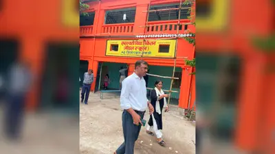 गया जी : 25 मॉडल स्कूलों का एक साथ होगा उद्घाटन, डीइओ कृष्ण मुरारी गुप्ता ने तैयारियों का लिया जायजा