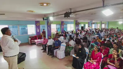 बच्चों के सर्वांगीण विकास पर अभिभावकों से हुई चर्चा