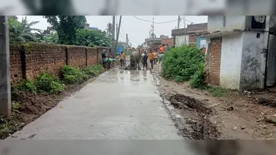 मंत्री दीपिका पांडेय सिंह की पहल पर सड़क मरम्मत कार्य शुरू