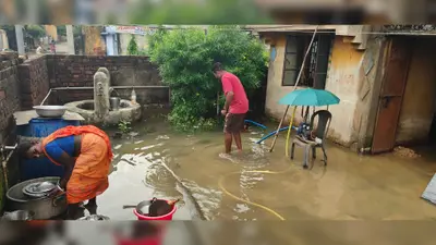 तेज बारिश में हाथीजोबड़ा के कई घरों में घुसा पानी