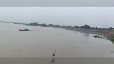 इस्माईलपुर-बिंदटोली में 24 घंटे में 23 सेमी बढ़ा गंगा का जलस्तर, फिर भी सुरक्षित हैं तटबंध, बढ़ाई गई निगरानी