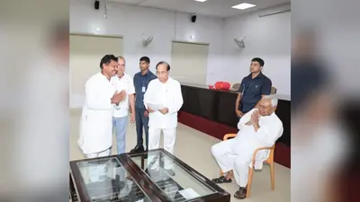 नीतीश कुमार से मिले डॉ. सुनील सिन्हा, सूर्यगढ़ा में डिग्री कॉलेज खोलने की मांग