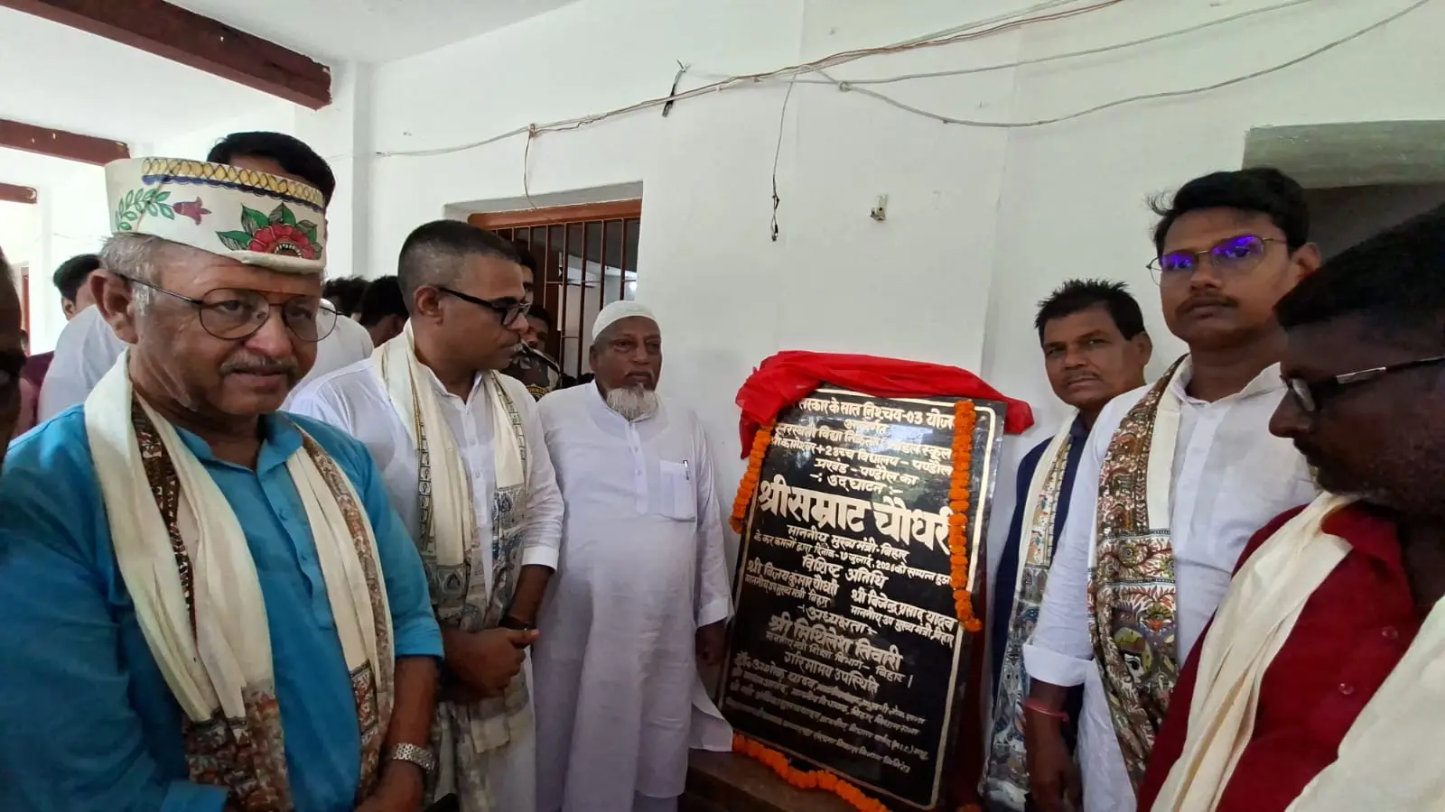 कामेश्वर हाई स्कूल में सरस्वती विद्या निकेतन (आदर्श विद्यालय) का शुभारंभ