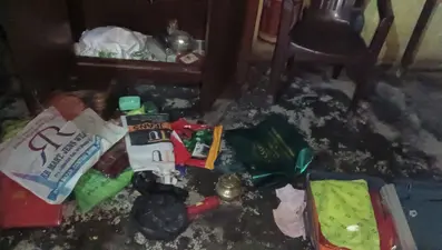 कोटवा में लाखों की चोरी से सनसनी, बेटी की शादी के लिए रखे 5 लाख रुपये भी चुरा ले गए बदमाश