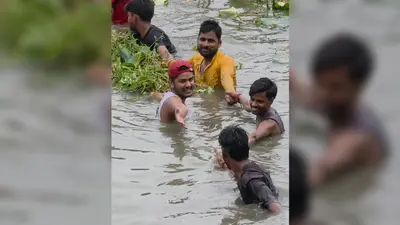 सारण: बाबा महेंद्र नाथ स्थित कमलदाह सरोवर में चलाया गया महा-स्वच्छता अभियान