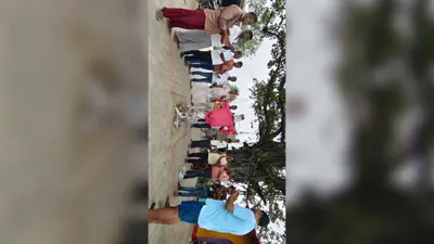 नीट समेत विभिन्न मुद्दों को लेकर माकपा का प्रदर्शन, केंद्रीय शिक्षा मंत्री का पुतला दहन