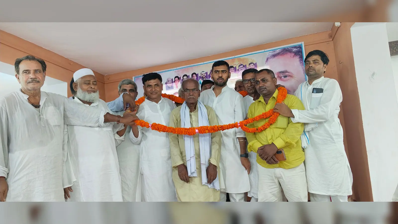 बेगूसराय: मंसूरचक में कांग्रेस के नवनिर्वाचित जिलाध्यक्ष और प्रखंड अध्यक्ष का सम्मान, संगठन मजबूत करने का आह्वान