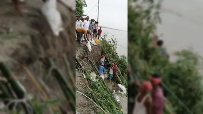 सारण: मगरपाल नूरन में गंडक नदी के बांध में तेज कटाव शुरू, ग्रामीणों ने शुरू की मरम्मत, 500 घरों पर बाढ़ का खतरा