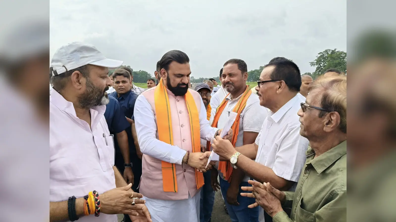 बेगूसराय को प्रमंडल बनाने की मांग तेज, मुख्यमंत्री सम्राट चौधरी को सौंपा गया ज्ञापन