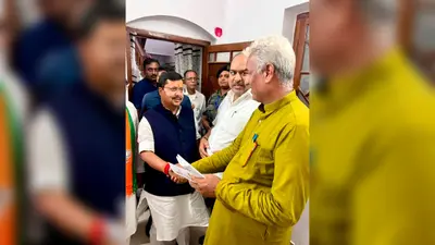 हाजीपुर: संबद्ध कॉलेजों के शिक्षकों की समस्याओं के समाधान की मांग, मुख्यमंत्री समेत कई नेताओं से मिले डॉ अभय नाथ सिंह