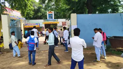 जिलो के 30 केंद्रों पर शांतिपूर्ण व कदाचारमुक्त हुई जेएसएससी क्षेत्रीय कार्यकर्ता परीक्षा