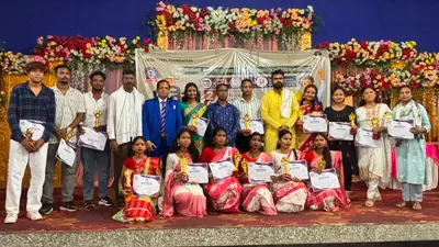 गोलमुरी में केबुल मुखी समाज ने 150 प्रतिभाओं को किया सम्मानित