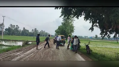 कैमूर: भगवानपुर में धरती माता धाम जा रहे तीन श्रद्धालु बाइक फिसलने से घायल, हादसा टला