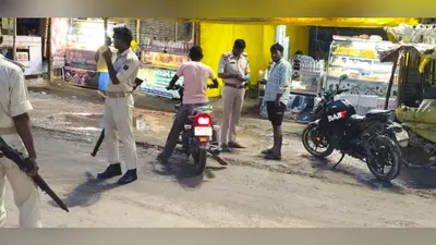 कैमूर के बेलाव में चला सख्त वाहन जांच अभियान, 11500 रुपये का कटा चालान, बिना हेलमेट और कागजात वालों पर कार्रवाई