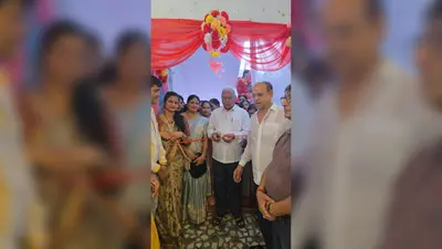 किशनगंज के अध्यात्म मेले में दिखी सनातन संस्कृति की झलक, धार्मिक पुस्तकों और झांकियों ने मोहा मन