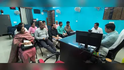 राशन कार्ड में गलती तो तुरंत कराएं सुधार, भभुआ SDM ने अधिकारियों को दिए सख्त निर्देश