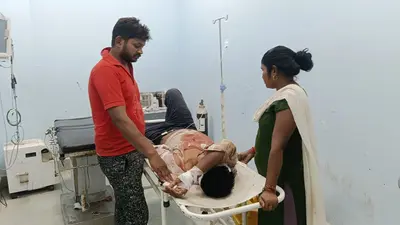 गोपालगंज में बंजारी बाइपास पर दो बाइकों की आमने-सामने टक्कर, दोनों युवक गंभीर घायल