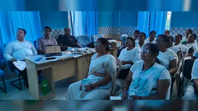 बिहारशरीफ: बिंद सीएचसी में टीकाकरण डेटा प्रबंधन पर प्रशिक्षण, सटीक रिपोर्टिंग पर दिया गया जोर