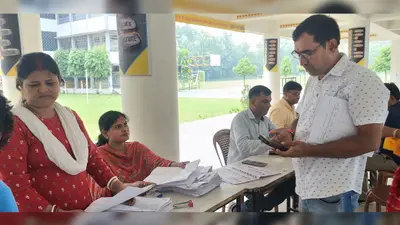 एसआइआर जरूरी है... हर एक व्यक्ति का ध्यान रखें...