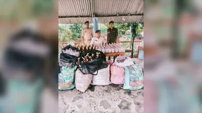 सिकटी पुलिस की बड़ी कार्रवाई, 1080 बोतल नेपाली शराब और 5 चोरी की बाइक जब्त, दो तस्कर फरार