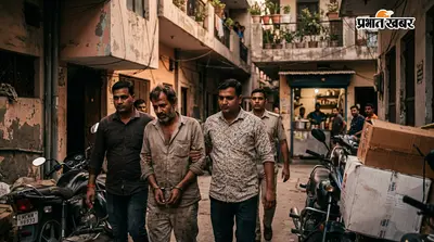 तीन चौकीदारों को चकमा देकर भागा ड्रग्स तस्कर, पुलिस की नाक में किया दम, देर रात फिर चढ़ा हत्थे