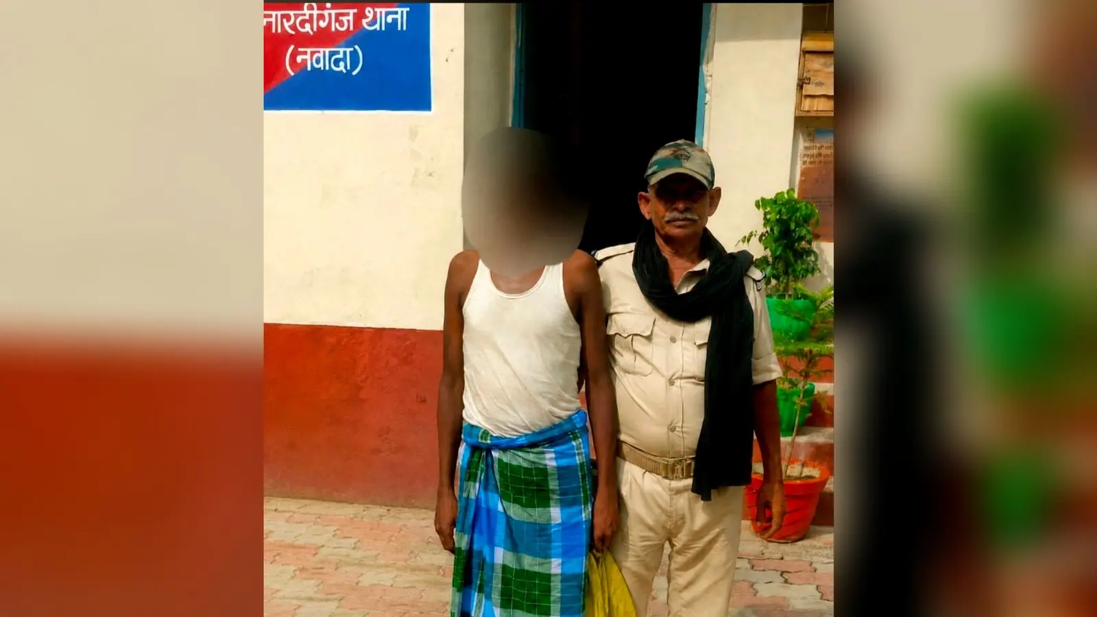 शराब के नशे में सार्वजनिक स्थान पर हंगामा करता व्यक्ति गिरफ्तार, नारदीगंज पुलिस ने की त्वरित कार्रवाई