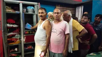 सारण में रिटायर्ड दारोगा के घर 50 लाख से अधिक की चोरी, तीर्थयात्रा से लौटे परिवार के उड़े होश