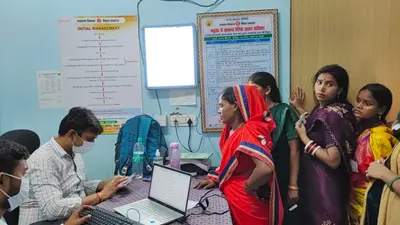 रोहतास: कोचस CHC में 44 गर्भवती महिलाओं की जांच, 7 हाई रिस्क मिलीं, अल्ट्रासाउंड सुविधा नहीं होने से बढ़ी परेशानी