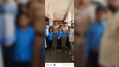 सोनबरसा के स्कूलों में साइबर अपराध से बचाव को लेकर जागरूकता अभियान, छात्राओं को दी गई जरूरी जानकारी
