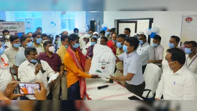 रोहतास में TB मुक्त भारत अभियान को मिली रफ्तार, 500 मरीजों को मिला फूड बास्केट, डीएम-एसपी ने बांटी पोषण किट