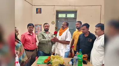 जदयू में नई जिम्मेदारी मिलने पर अनिल कुमार का सम्मान, नरकटियागंज में जुटे बड़ी संख्या में कार्यकर्ता