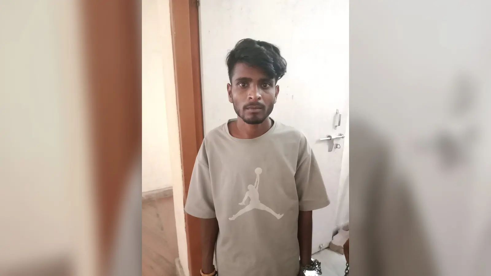गोपालगंज में 25 हजार का इनामी बदमाश 'टमाटर' गिरफ्तार, खोरमपुर चौक से पुलिस ने दबोचा