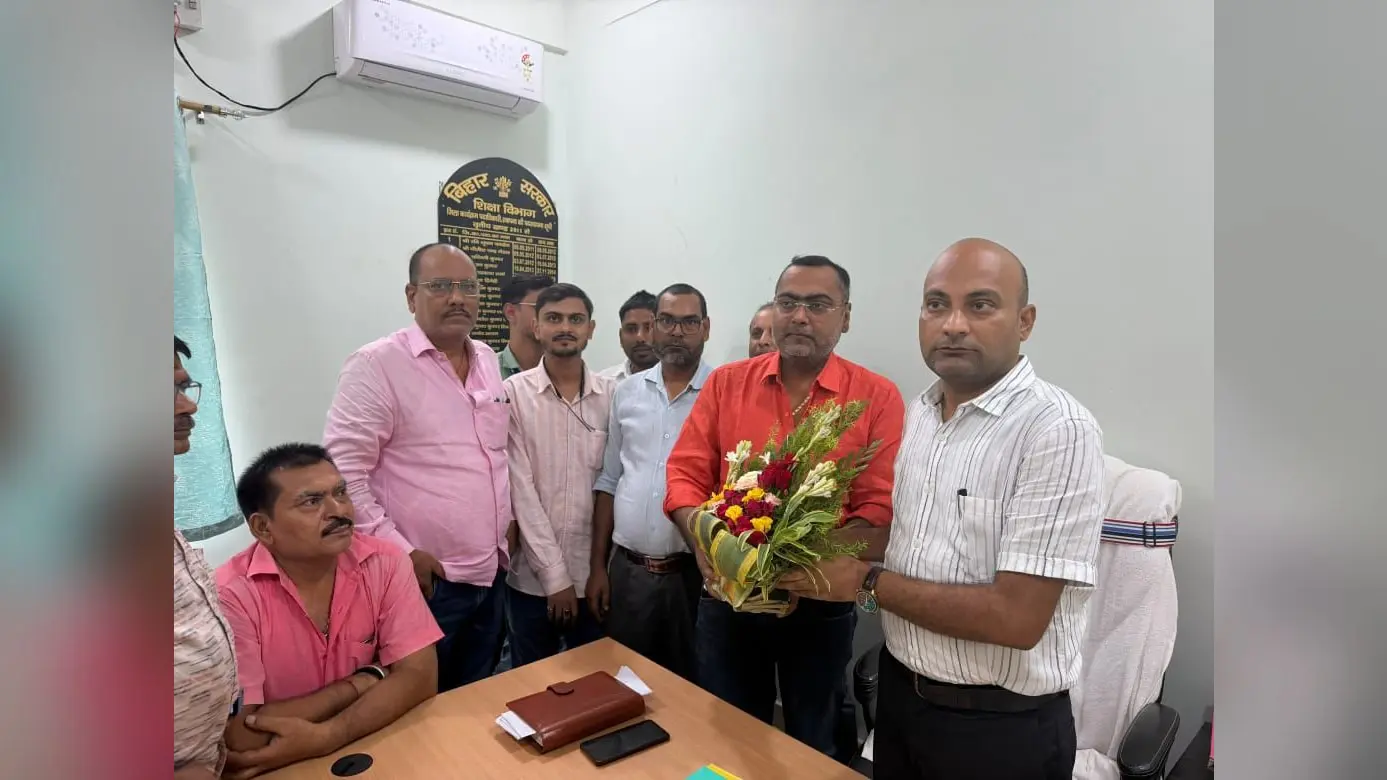 डीपीओ स्थापना का प्रभार संभालते ही ब्रजेश कुमार का बड़ा ऐलान, शिक्षकों की समस्याओं के त्वरित समाधान पर जोर