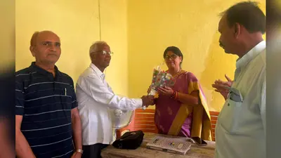 कोडरमा में पेंशनर्स समाज भवन के जीर्णोद्धार और पीसीसी पथ का उद्घाटन