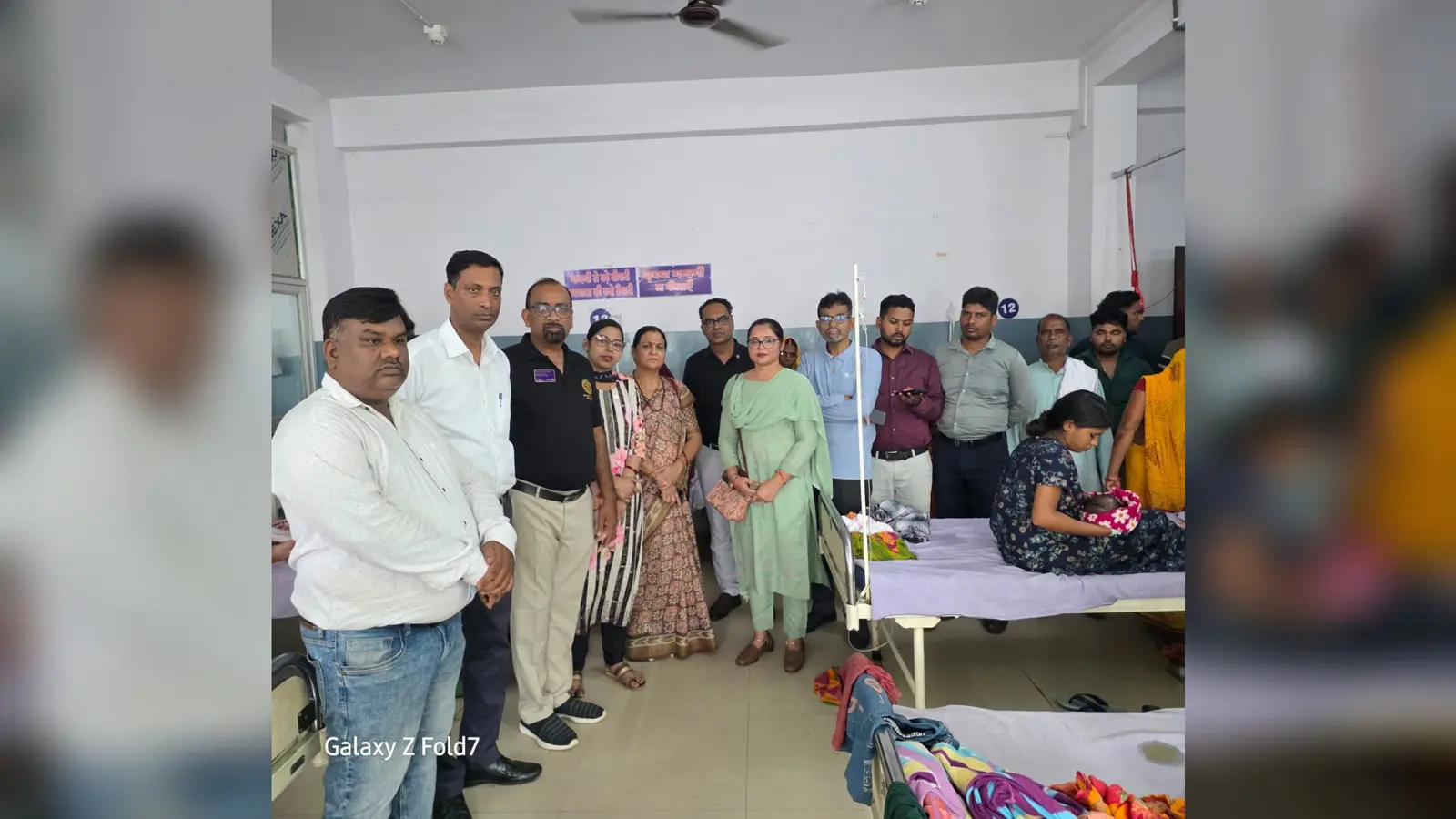 कोडरमा में रोटरी क्लब ने 40 महिलाओं के बीच बांटे बेबी किट, जानें अध्यक्ष नवीन आर्य ने क्या कहा