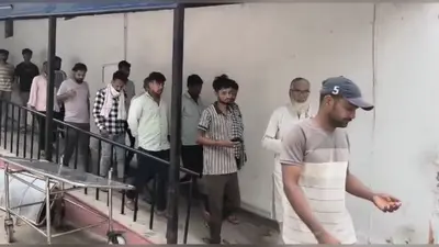 बेगूसराय: न्यू कार्बन फैक्ट्री में कार्य के दौरान मजदूर की मौत, परिजनों ने प्रबंधन पर लापरवाही का लगाया आरोप