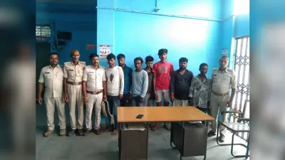 सिंहेश्वर में स्मैक की पुड़िया बनाते पकड़े गए सात युवक, 11 ग्राम मादक पदार्थ व नकदी बरामद