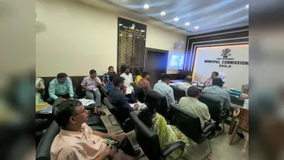 गया जी: पितृपक्ष मेला की तैयारियों में लापरवाही पर नगर आयुक्त सख्त, इंजीनियरों को लगायी फटकार