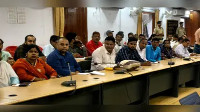 नवादा: 10 दिनों में शत-प्रतिशत टीबी स्क्रीनिंग पूरी करें, लक्ष्य में लापरवाही बर्दाश्त नहीं : डीएम