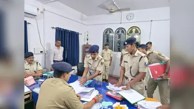 वैशाली: लाइन डे पर एसपी शुभांक मिश्रा ने अवकाश शाखा का किया औचक निरीक्षण, दिए आवश्यक निर्देश