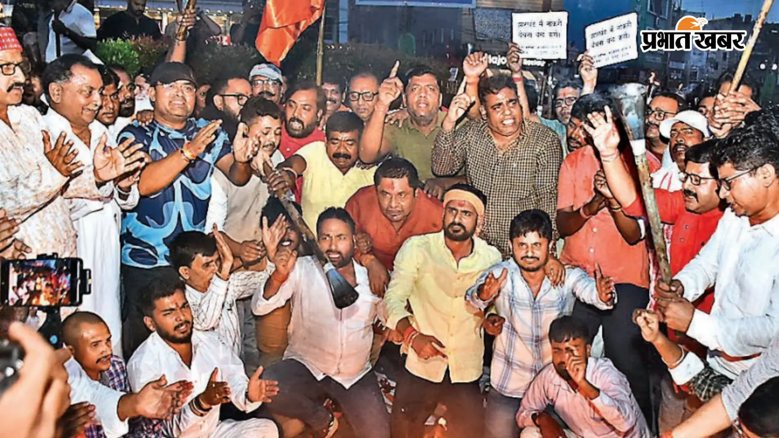 आज की तस्वीरें: रांची में राहुल गांधी के समर्थन व JPSC के विरोध में प्रदर्शन समेत देखें 5 Photos