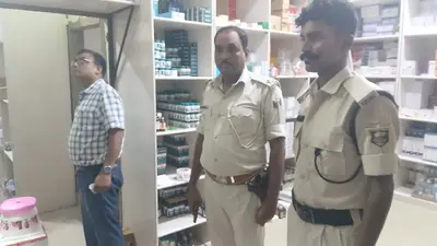 ड्रग्स इंस्पेक्टर की ताबड़तोड़ छापेमारी, कोडिनयुक्त कफ सिरप पर कसा शिकंजा