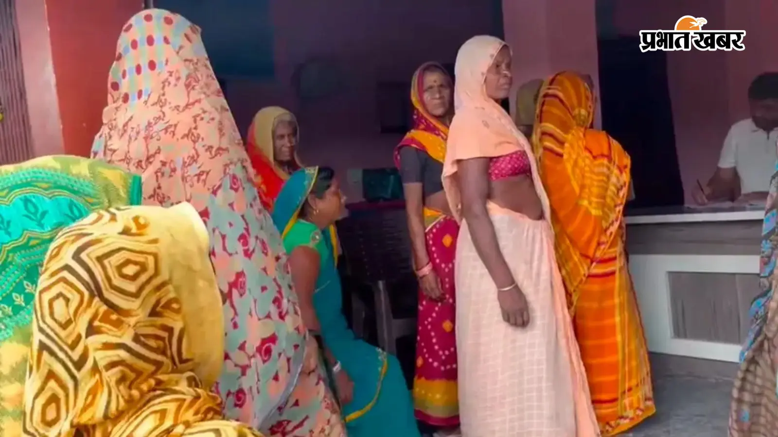 बेगूसराय: परिहारा पंचायत में नाव की मांग तेज, दलित-महादलित परिवारों ने प्रशासन से लगाई मदद की गुहार