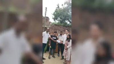 बिहारशरीफ के बिंद में धान रोप रही महिला की ठनका से मौत, प्रशासन ने 24 घंटे में सौंपा 4 लाख का मुआवजा