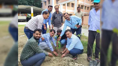 पूसा में पर्यावरण बचाने की पहल, डायट परिसर और स्कूलों में लगाए गए 300 पौधे