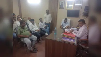 बालू दर को लेकर ट्रक मालिकों और घाट संचालकों में नहीं बनी सहमति, बैठक बेनतीजा