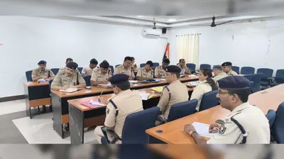 औरंगाबाद: लंबित कांडों के निष्पादन में ढिलाई बर्दाश्त नहीं, एसपी ने दिए सख्त निर्देश
